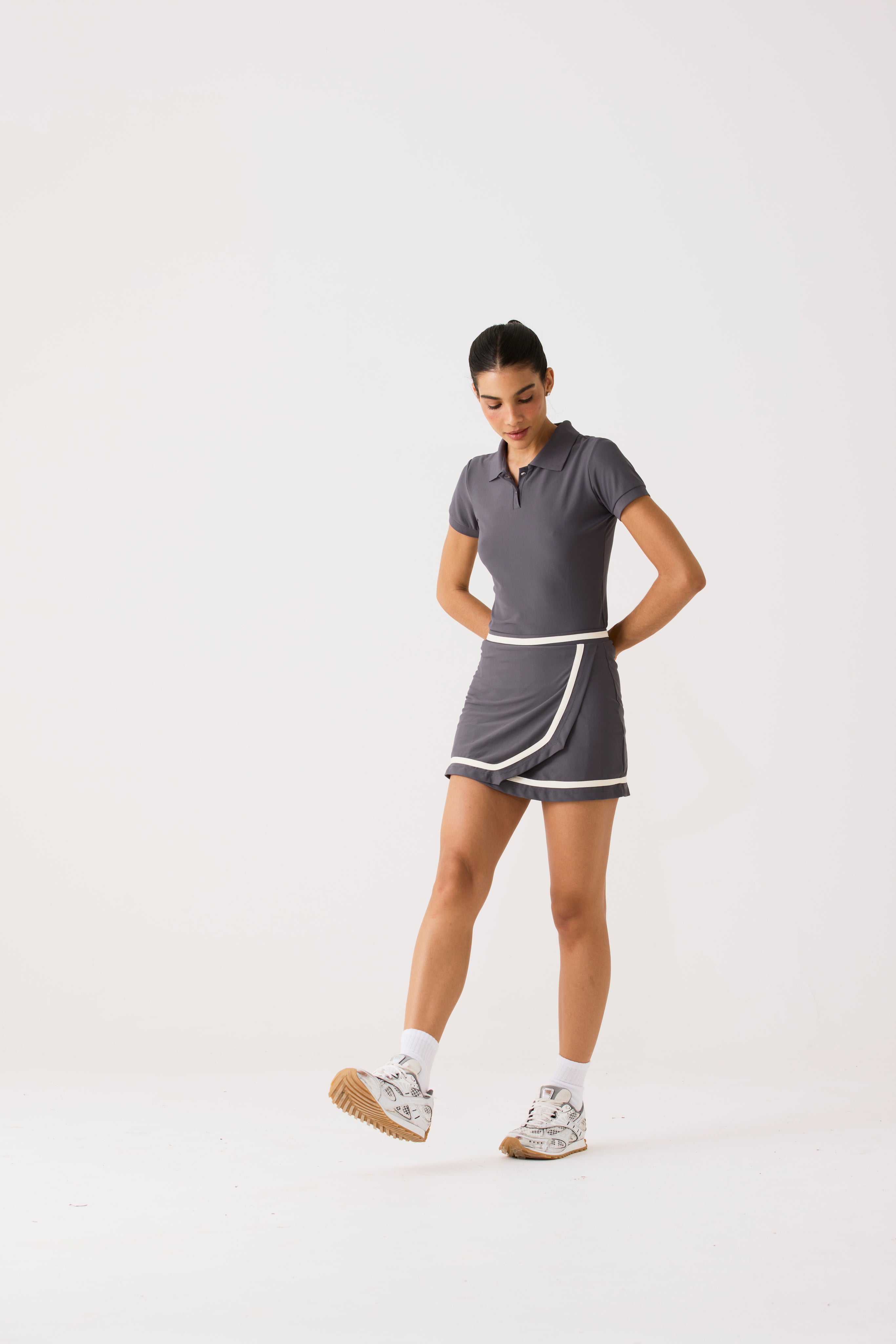Short Saia Movement - Cinza com Off White